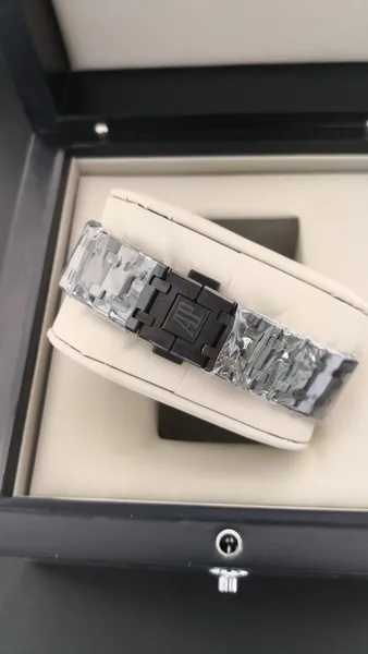 Aud. Pgt Royal Offshore Skeleton Preto - Imagem 5