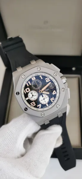 Aud. Pgt Royal Offshore Cinza