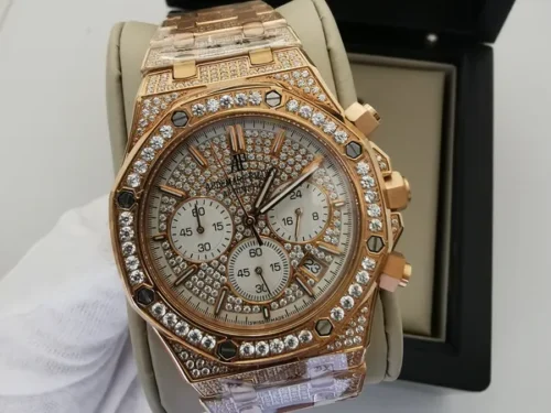 Aud. Pgt Royal Oak Offshore Cravejado