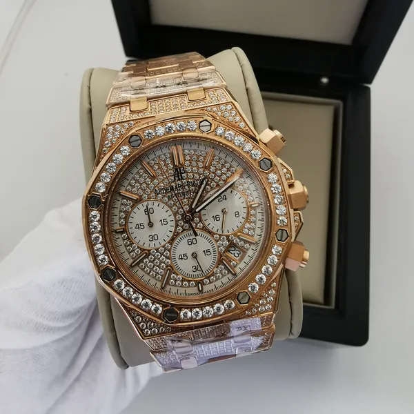 Aud. Pgt Royal Oak Offshore Cravejado