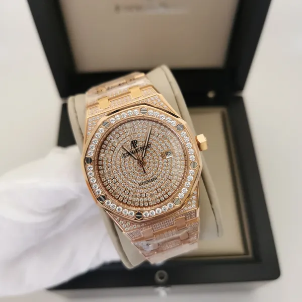 Aud. Pgt Royal Oak Rose Cravejado