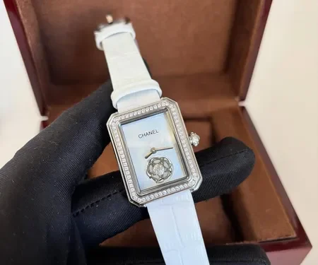 CHNL - Première Camélia