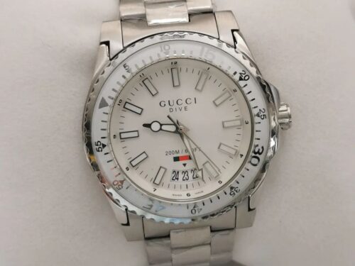 Gucci Dive