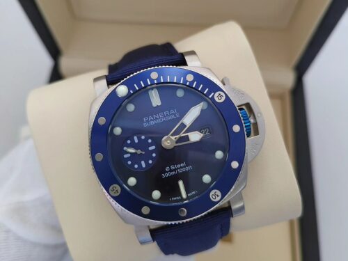 Panerai Luminor Submersible e-Steel